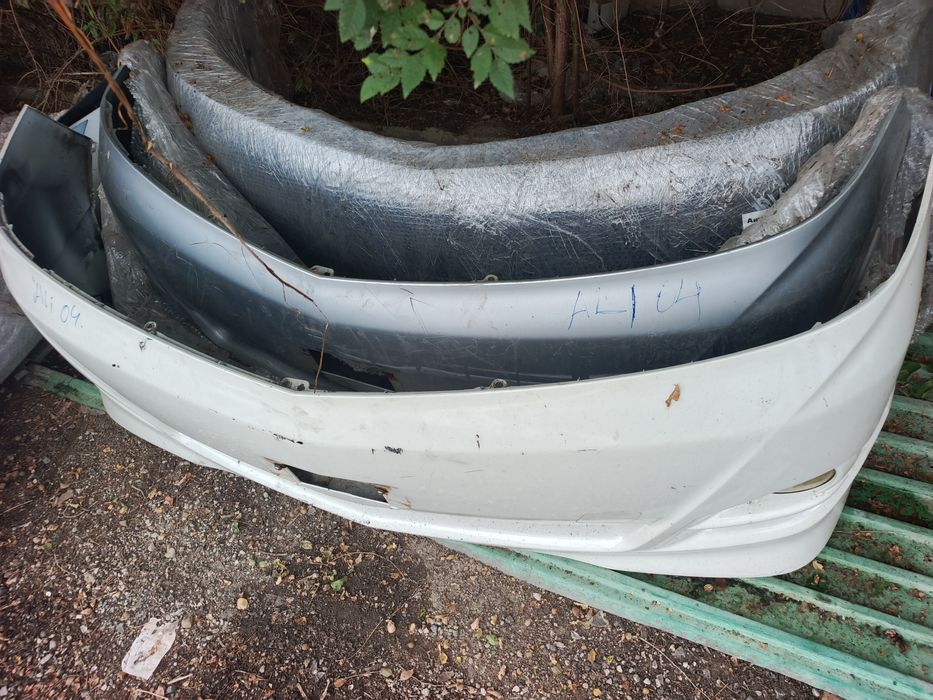 Тойота Альфард передний бампер