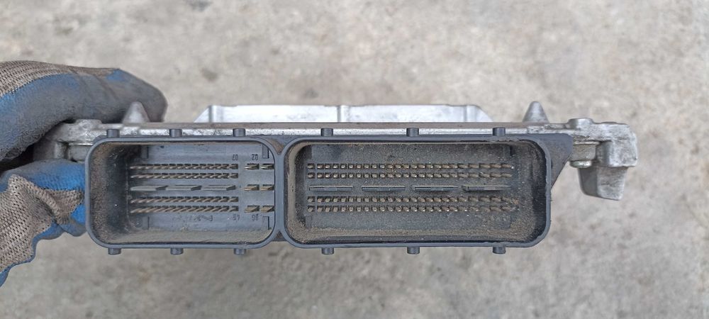 Calculator motor ECU Mercedes GLA CLA B Class A Class 1.6 benzina