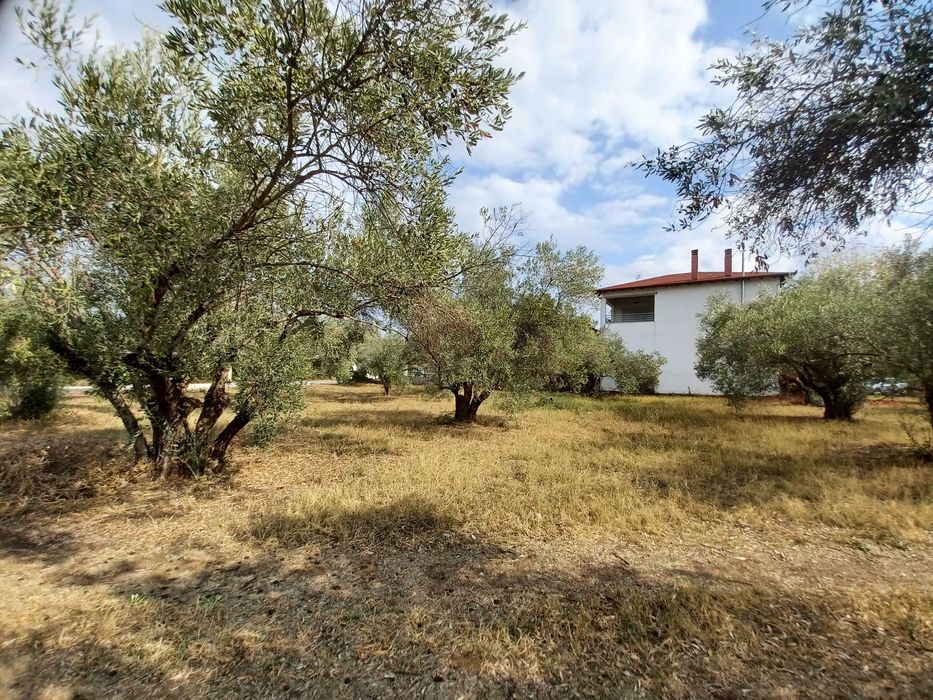 Продава парцел с площ 1380 м2 в регулация в Паралия Врасна, Гърция