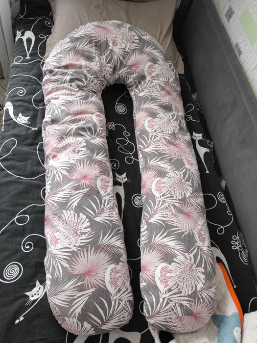 Продам подушку для беременных