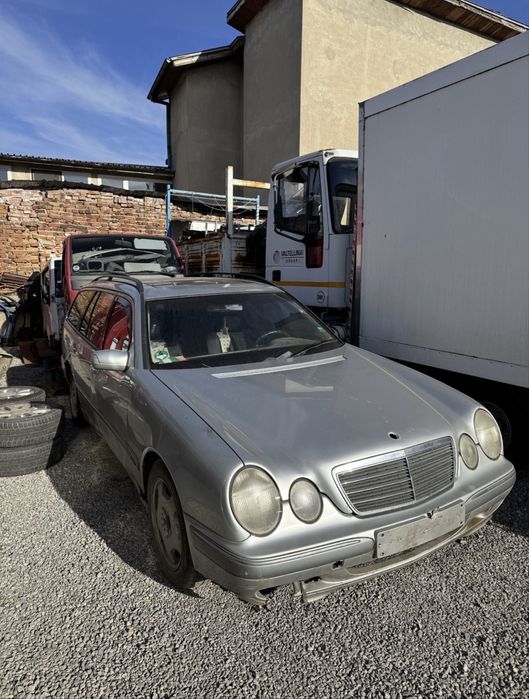 Mercedes e 320 (613) w210 НА ЧАСТИ