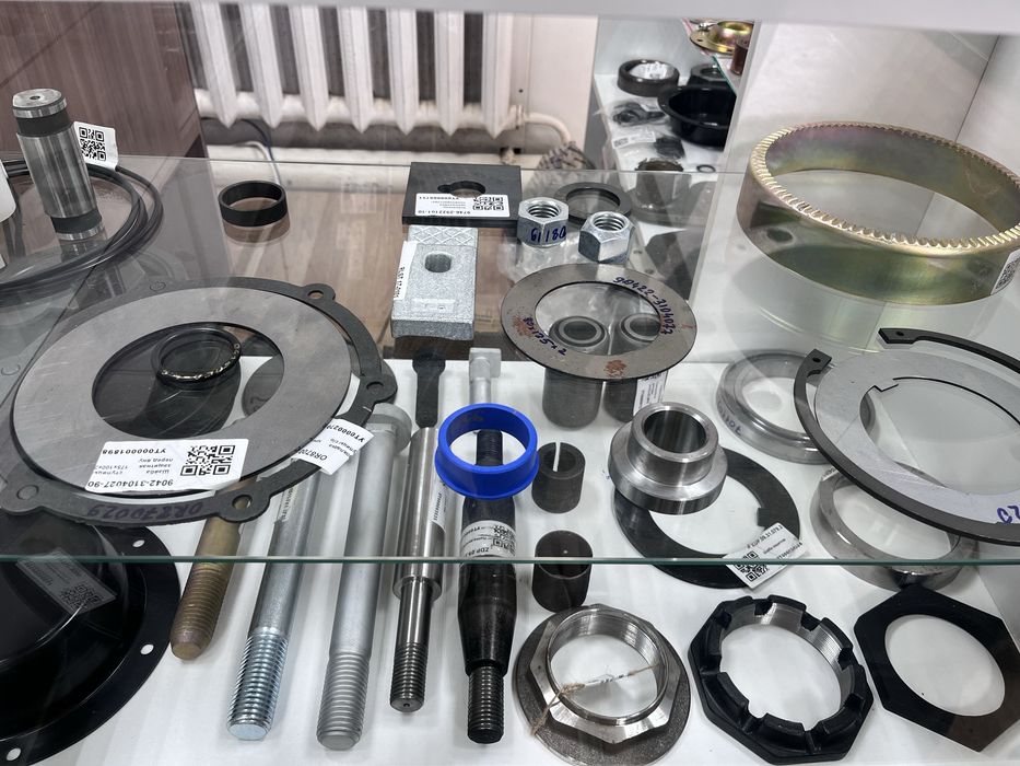 Запасные части на прицепы и полуприцепы.