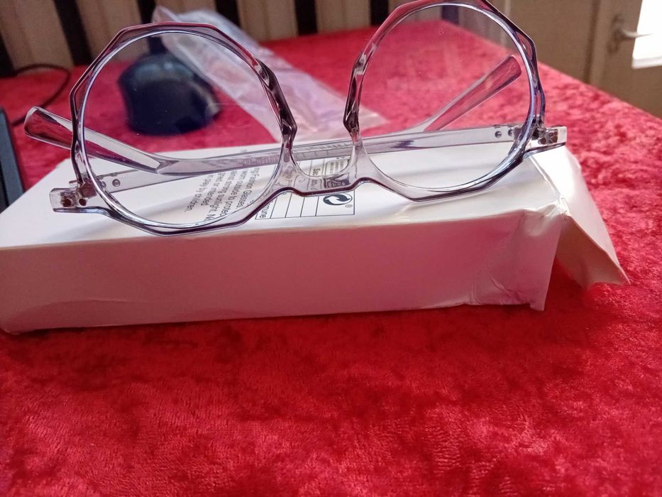 Нови рамки за очила