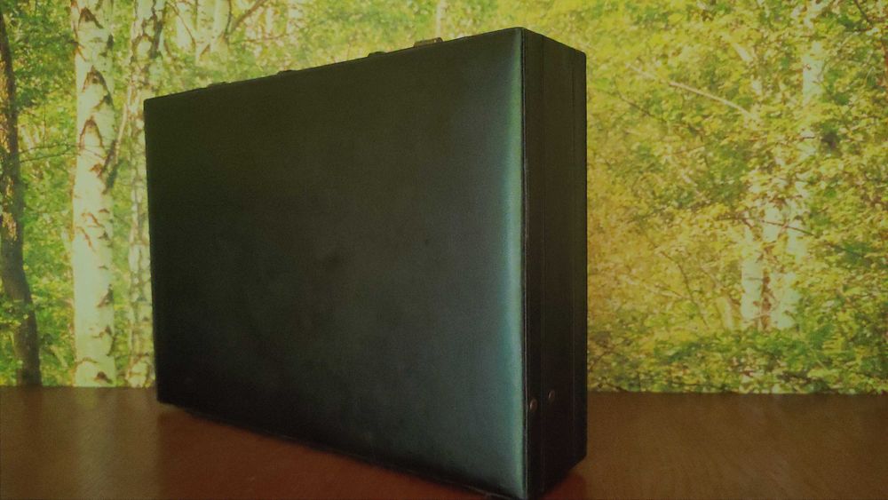 Vand geanta diplomat