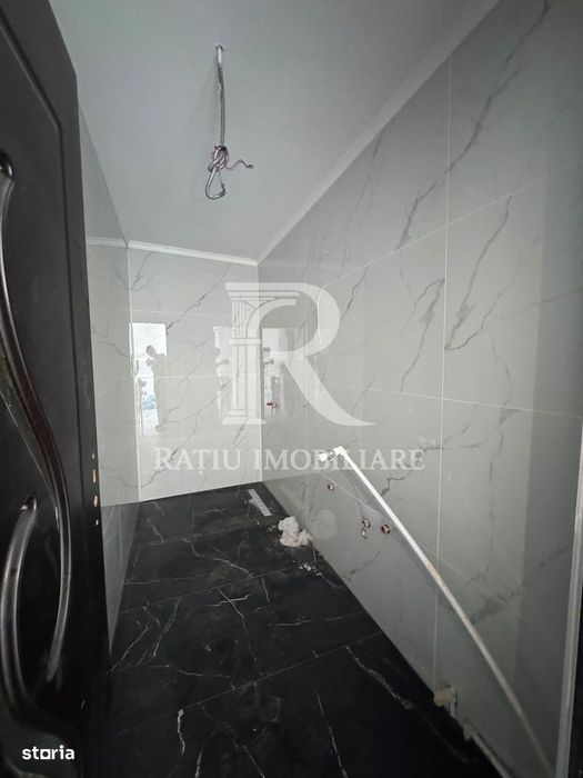 De vanzare | Casa cu 4 camere | Oradea