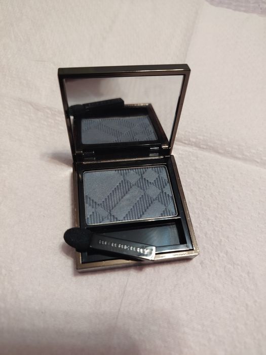 Сенки за очи Burberry