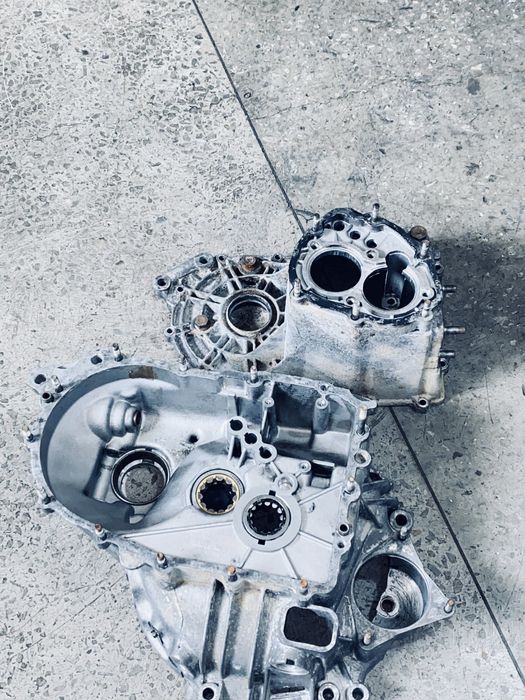 Продам Целый корпус от КПП ВАЗ 2108