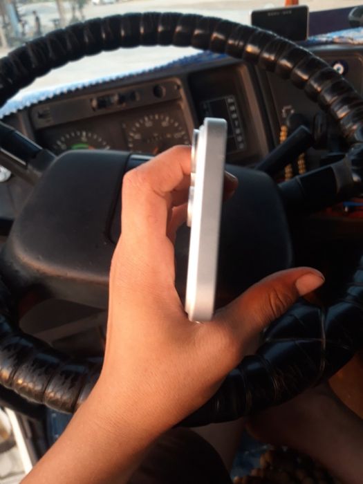 iphone 11 17 korpus qóyilgan