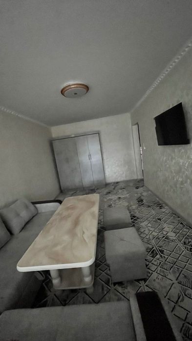 Сдам 1 ком квартиру в районе партсъезда , недалеко от парка