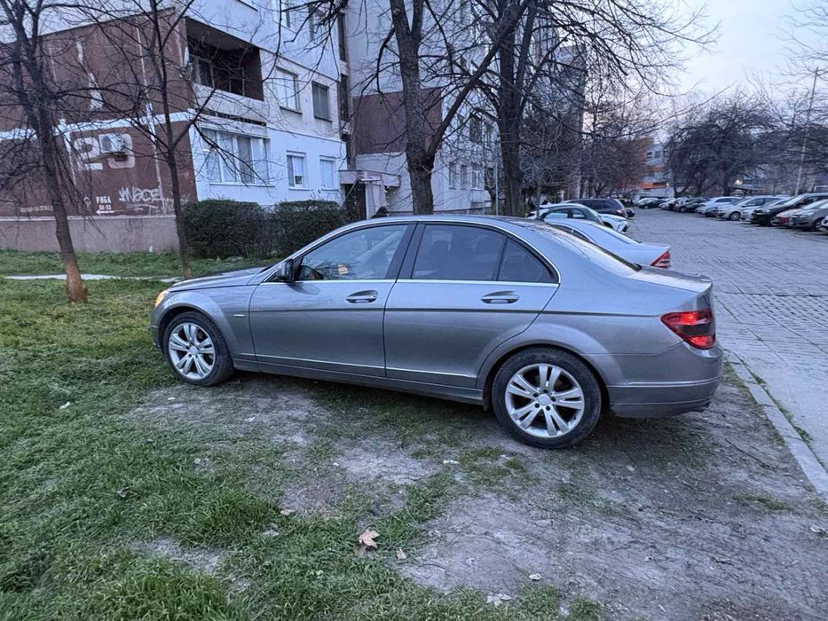 Mercedes c220 170кс Avangard om646