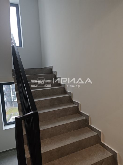 Двустаен апартамент в кв. Дружба 2 с АКТ 16!