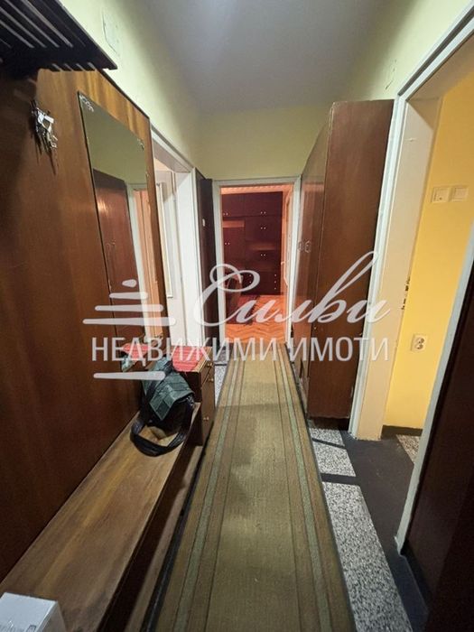 Дава се под наем Тристаен апартамент в Шумен, Добруджански - 90 кв.м за 306 € - Снимка #5