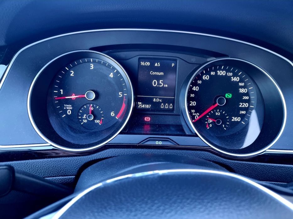 VOLKSWAGEN Passat 2016 — imagine 3