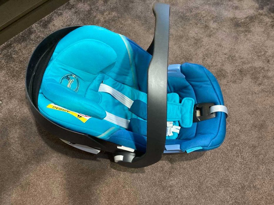Cybex Aton 5 детско столче.
