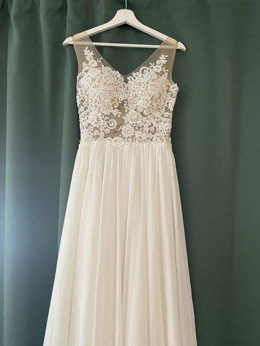 Rochie de mireasa unica si delicata!