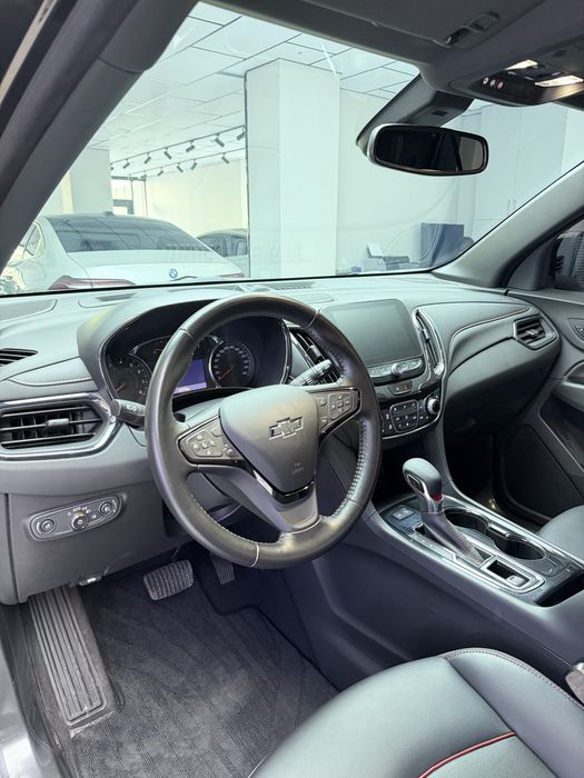 Chevrolet Equinox 2023 — 3