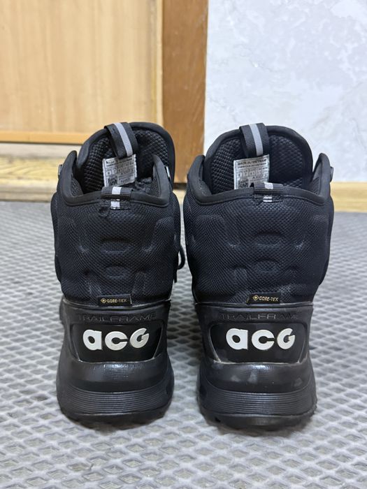 Продам зимние ботинки Nike ACG