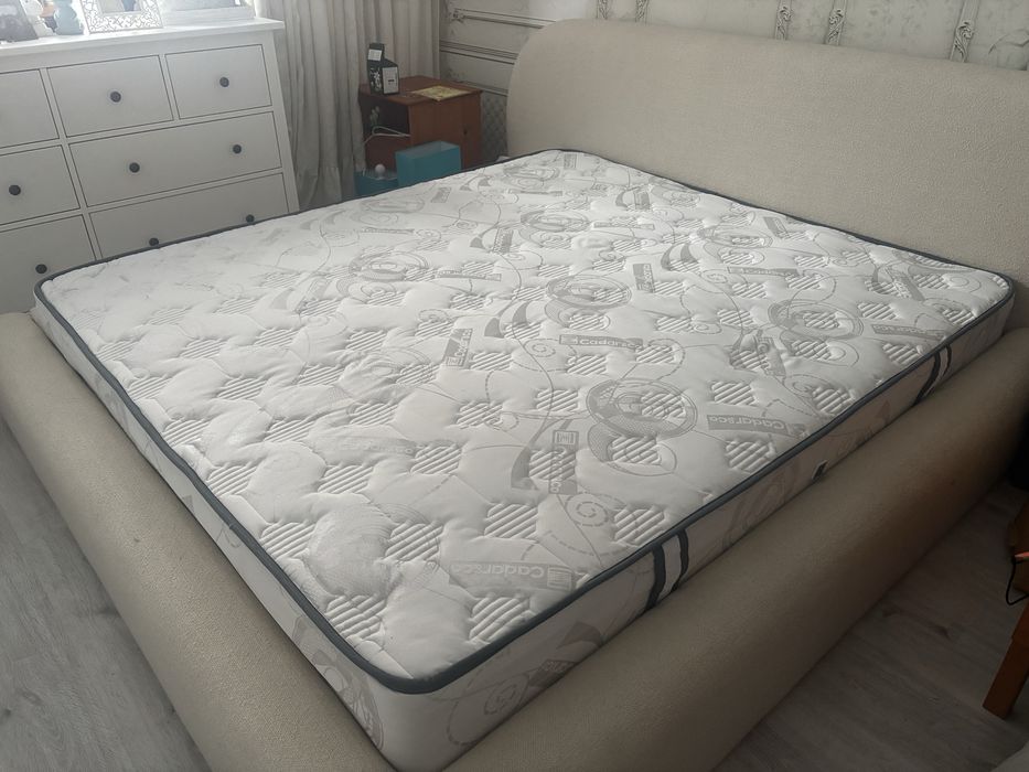 Saltea NOUA super-ortopedica Caddar Supreme 24cm cu arcuri 200x180 cm