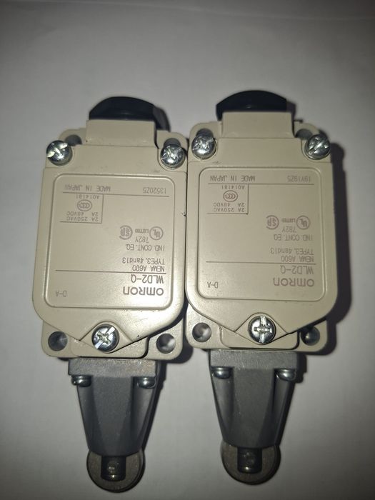 Omron WLD2-Q Limit Switch
OMROM