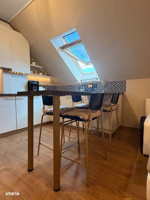 Apartament 3 camere cu scara interioara, mobilat si utilat, parcare