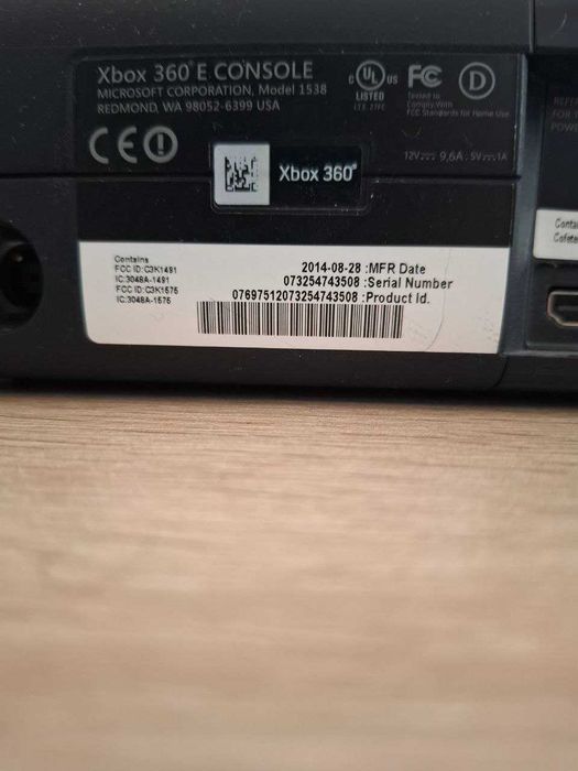 Xbox 360 E (USA)