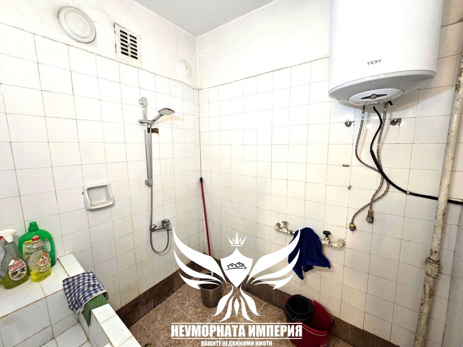 Дава се под наем Четиристаен апартамент в Асеновград - 108 кв.м за 400 € - Снимка #18