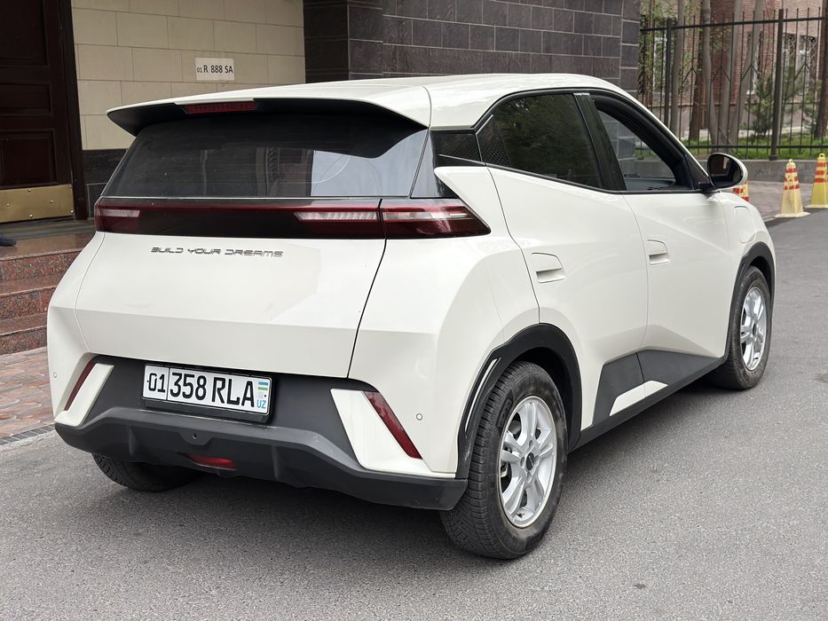 Byd Seagull 2023-24 год пробег 60 000 км, 2 комплекта дисков и шин