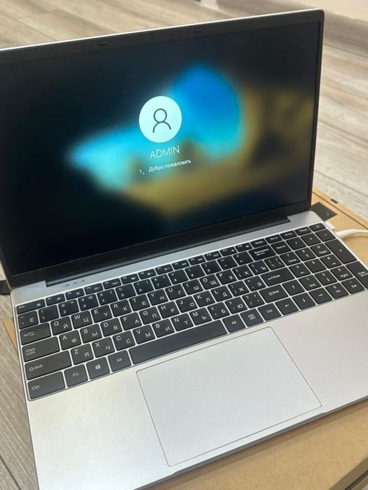 Ноутбук HYDRA.  Новий