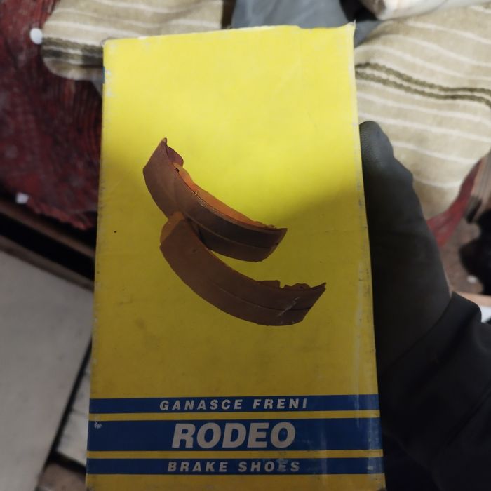 Продавам накладки (челюсти)