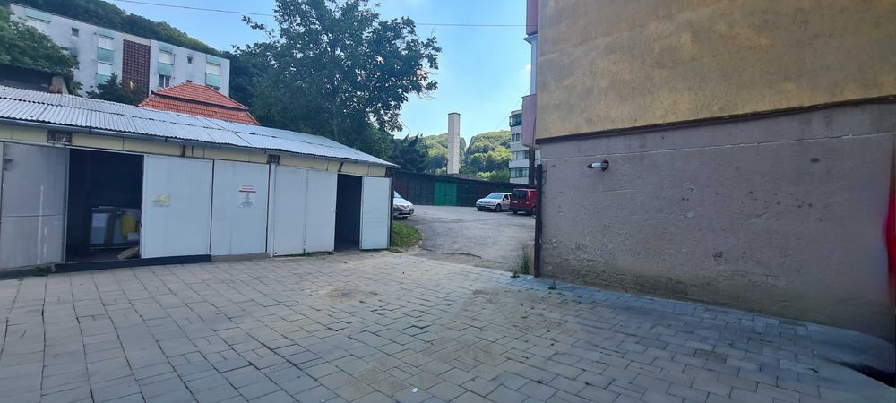 Spatiu comercial de inchiriat – 285 mp – vitrina generoasa – Sighisoara, Str. Mihai Viteazu nr. 40