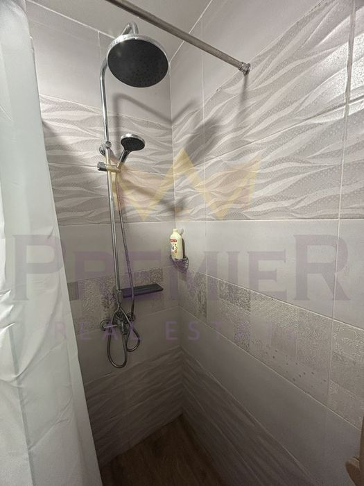 Продава се Тристаен апартамент в Варна, Гранд Мол Варна - 90 кв.м за 2388 €/кв.м - Снимка #4