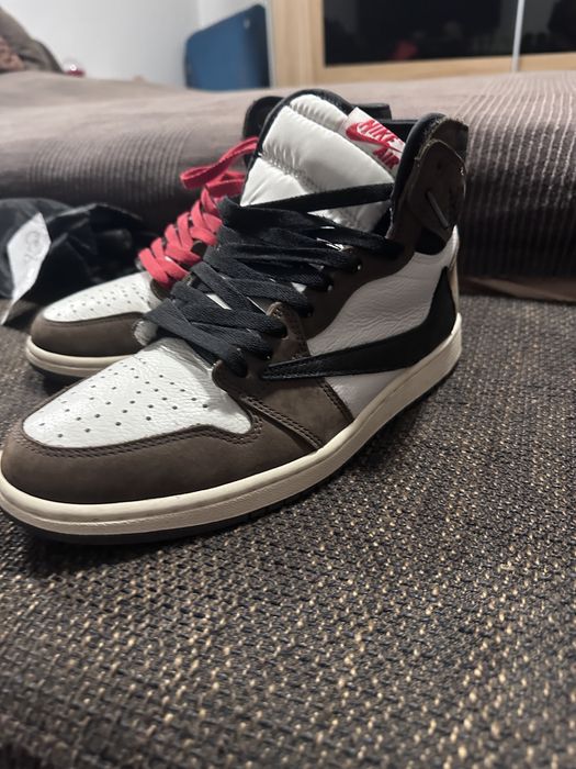 air jordan 1 travis scott