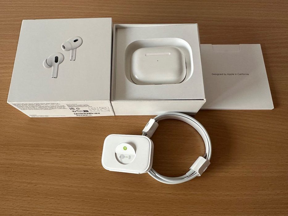 Оригинални Apple AirPods Pro (2nd Gen, USB-C)