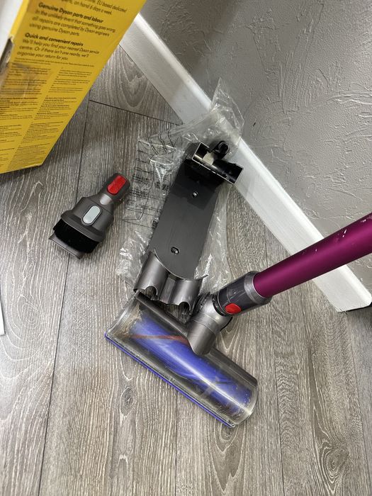 Dyson v7 пылесос