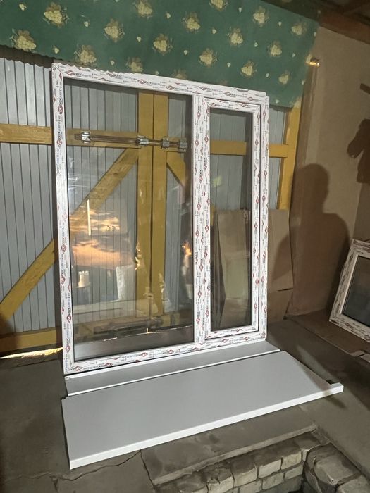 продам окно с дверью пластиковый