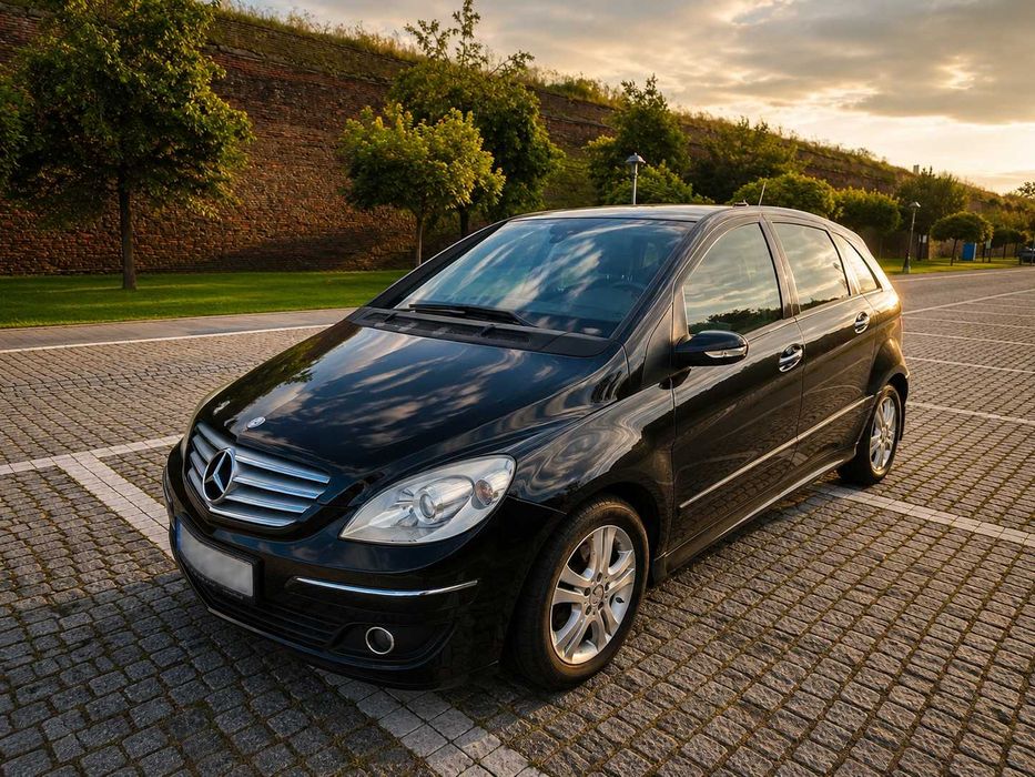 MERCEDES-BENZ Clasa B