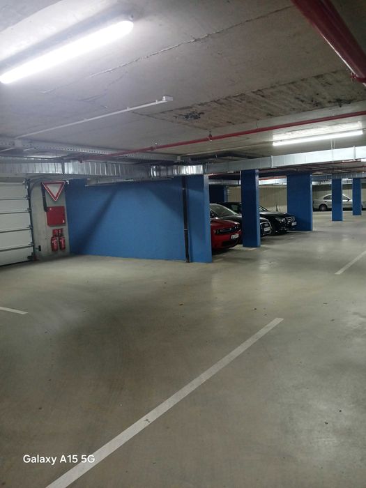 Дава се под наем Гараж / Паркомясто в Варна, Младост 1 - 15 кв.м за 76.5 € - Снимка #3