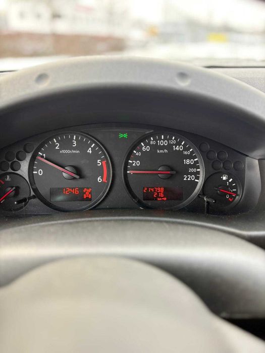 Nissan Navara D40 4x4 2015