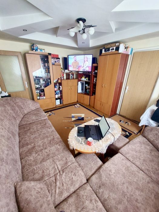 Proprietar - Apartament 2 camere Exercițiu - vis a vis de Liceul Barbu