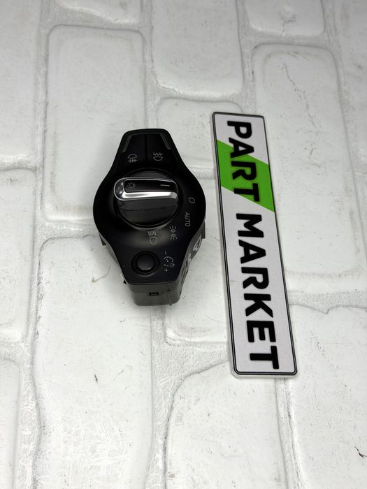 Ключ фарове AUDI A4 A5 Q5 8K0941531AL