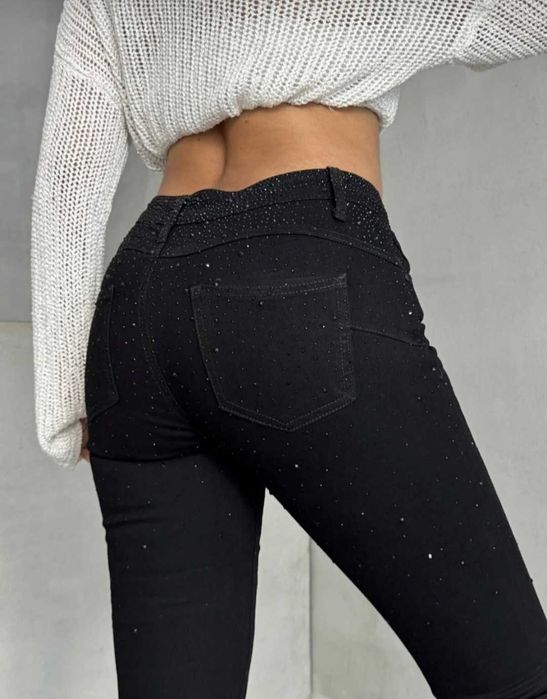 Дамски черни дънки