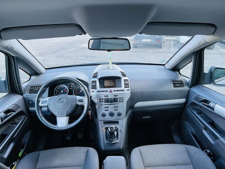Opel Zafira 1.9 CDTI 150CP Unic propietar in romania
