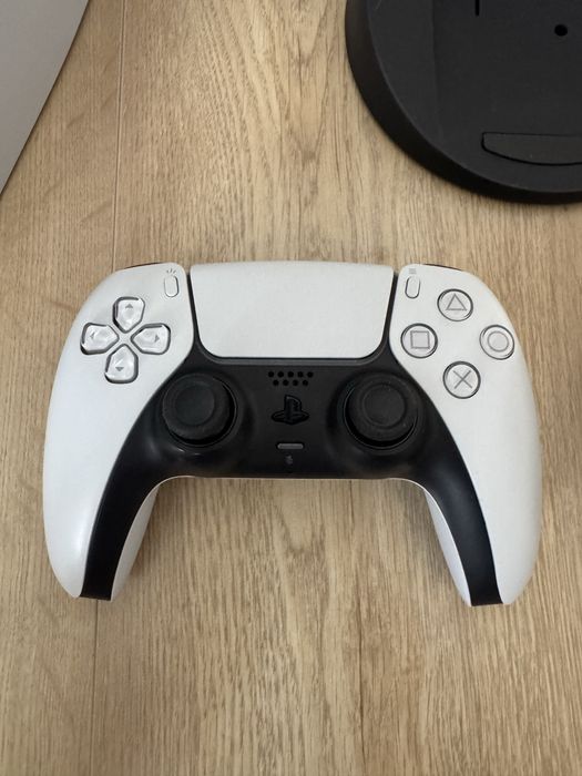 PS5, 7 игр, 2 джойстика