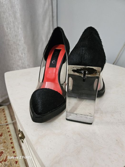 Продам  эксклюзивные  туфельки