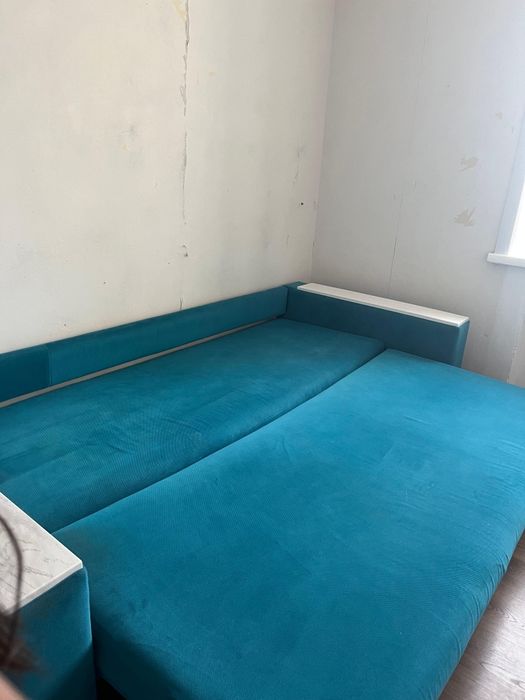 Продам диван в отличном состоянии