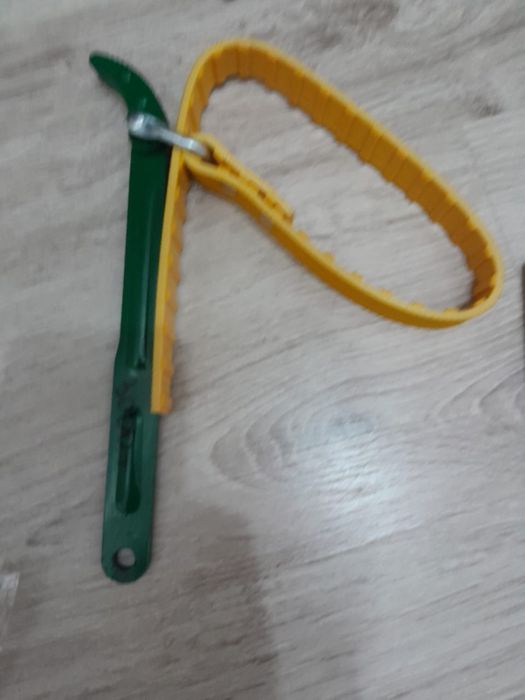 Продам съемник масляного фильтра