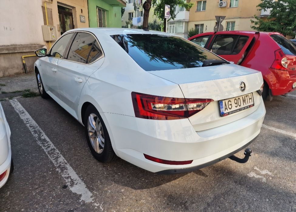 SKODA Superb 2017 — imagine 3