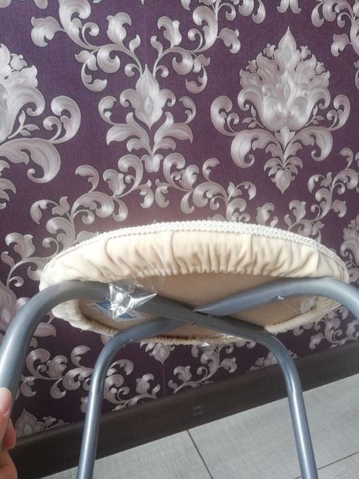 Подушки на стулья, табуретки