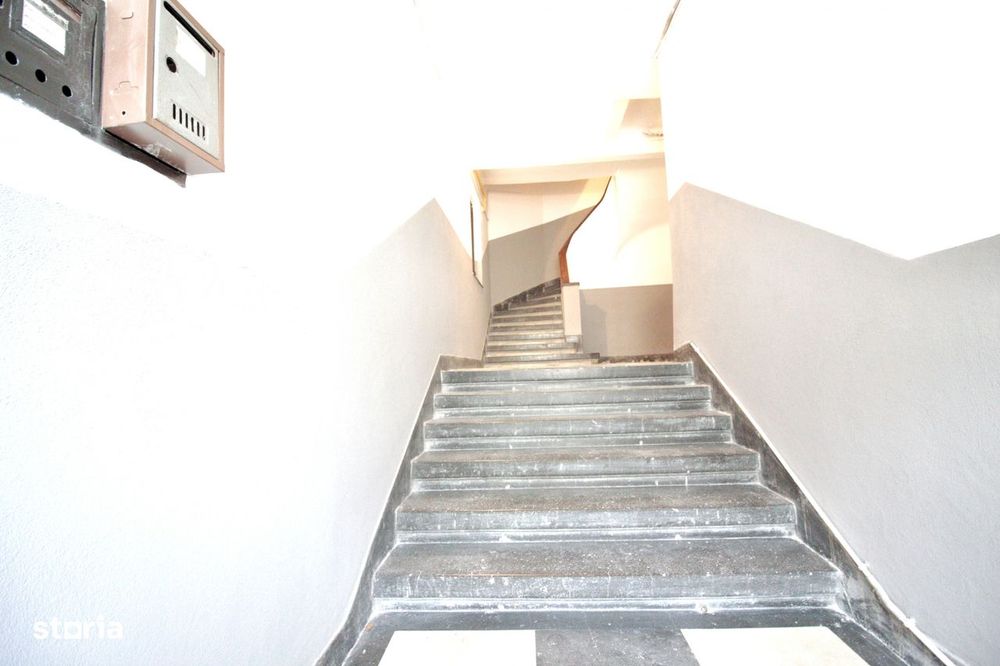 Calea Dorobanti, Apartament Nemobilat In Bloc Tip Vila!