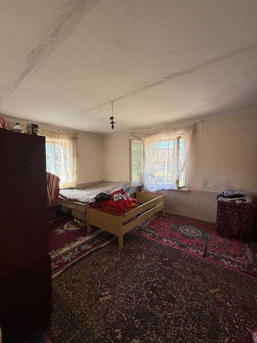 Dala hovli sotiladi 12.7 sotix